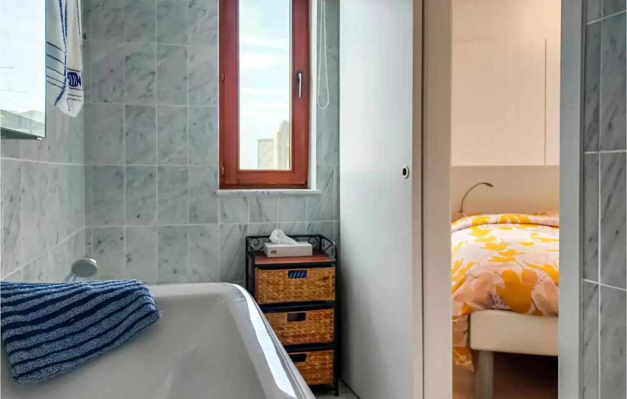 Beautiful apartment in Oostende with WiFi&1 Bedrooms